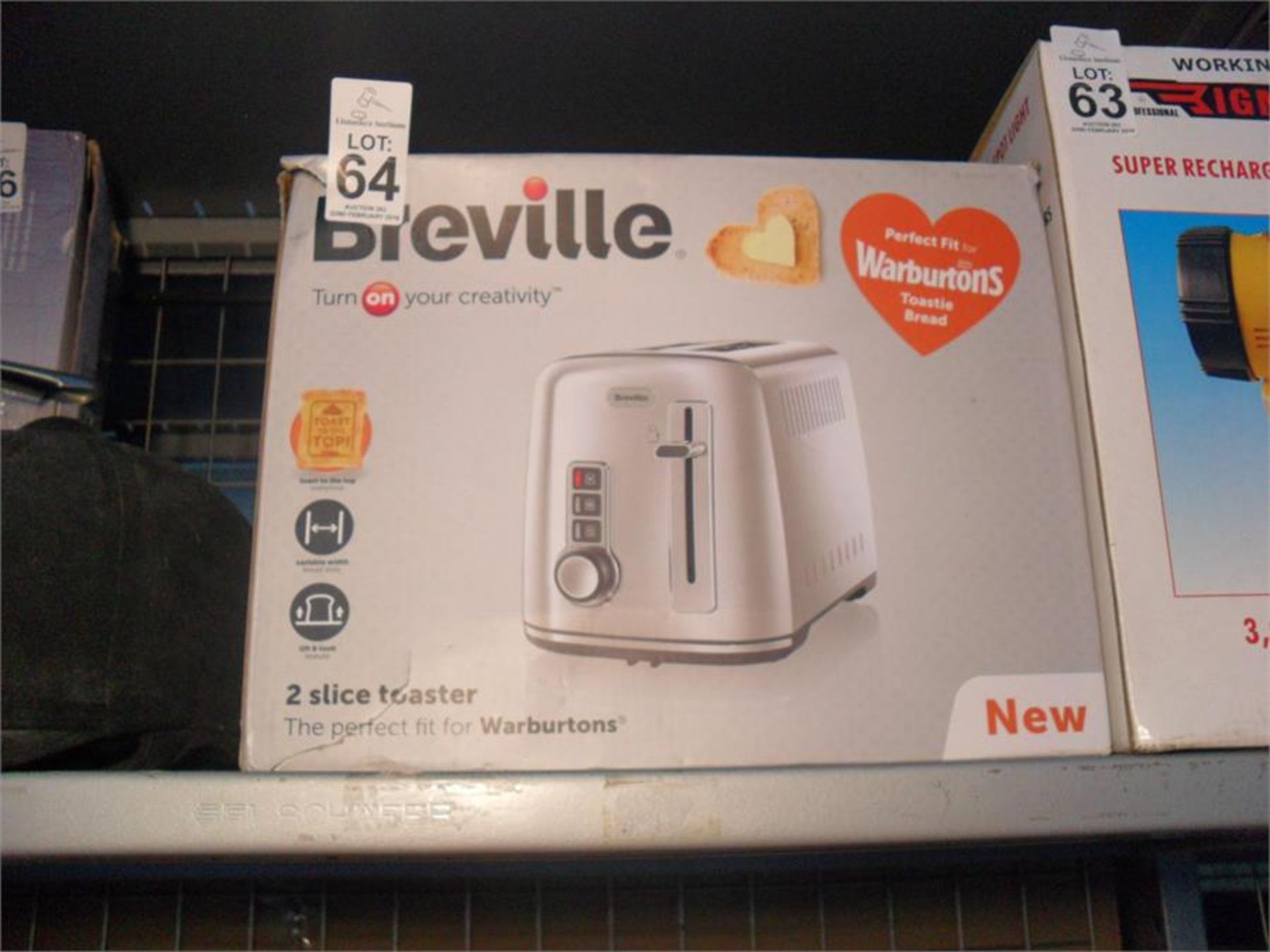 BREVILLE 2 SLICE TOASTER (EX-DISPLAY) WORKING