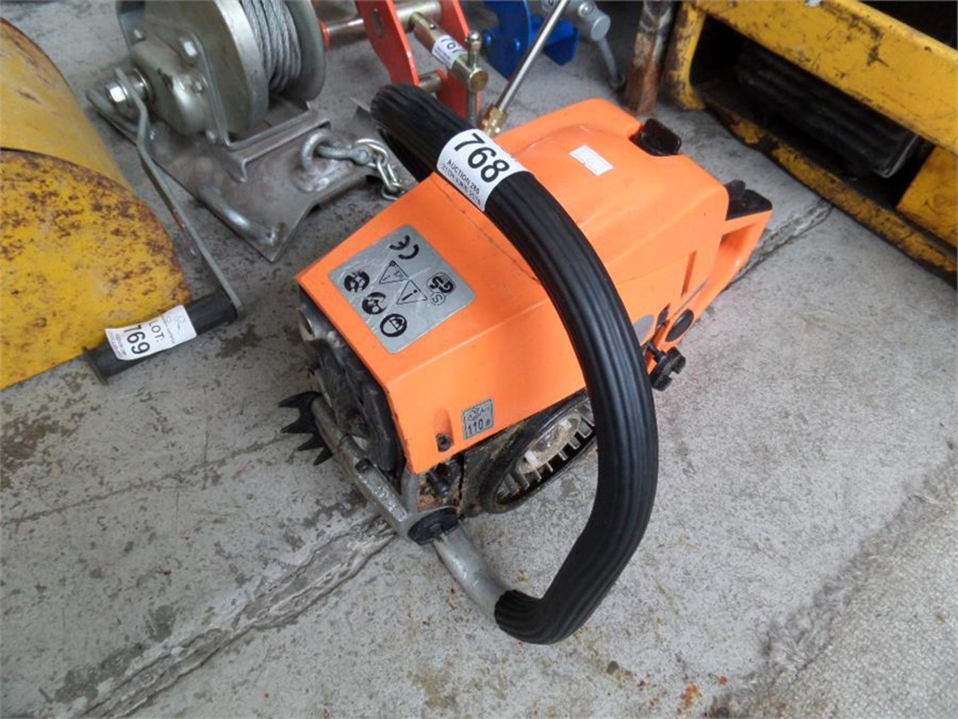 PETROL CHAINSAW