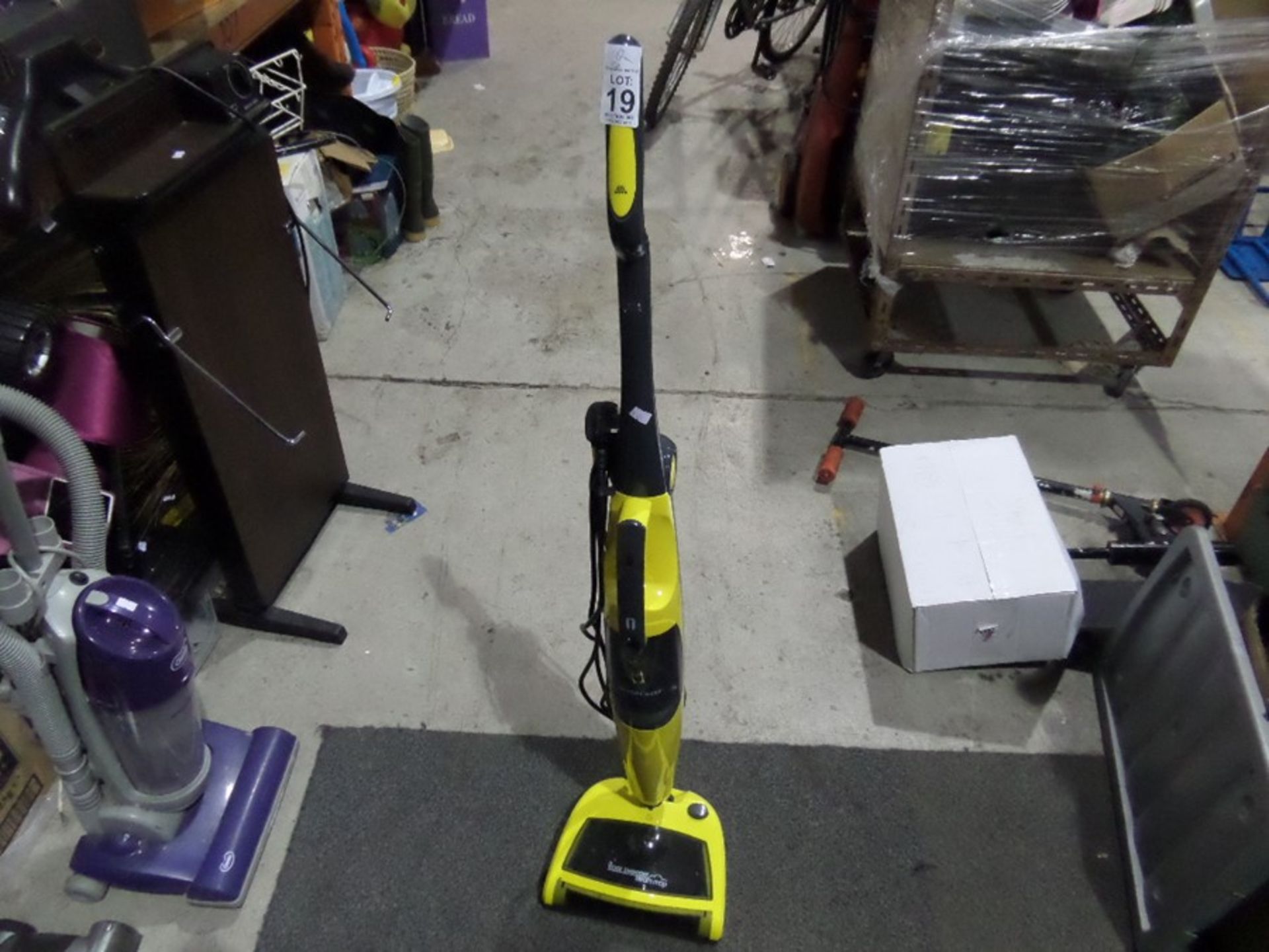 SILVERCREST FLOOR SWEEPER / STEAM MOP