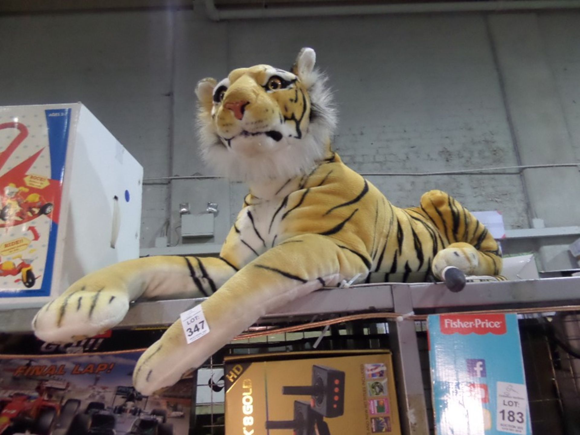 LARGE CLEAN LIFESIZE TIGER TOY