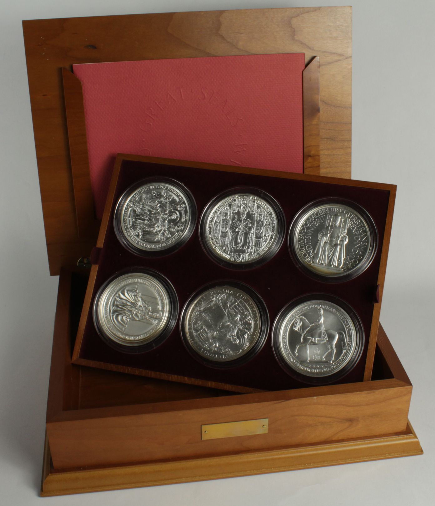 Great Seals of the Realm, an impressive six piece collection of medallic 5 ounce pure silver