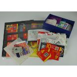 GB - small box of Booklets + a few booklet panes & mini sheets, a few pre decimal booklets. High