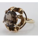 9ct Gold Smoky Quartz set Ring size H weight 4.6g