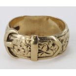 9ct gold buckle ring with cherry blossom pattern, size S, weight 7.3g.