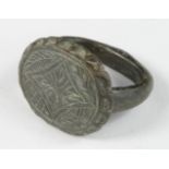 Large Crusaders ring with Star of Bethlehem , ca. 1200 AD, oval band with applied large bezel