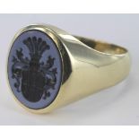 14ct Gold Seal Ring size X weight 14.0g