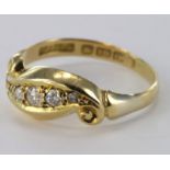 18ct Gold five stone Diamond set Ring size K weight 2.1g