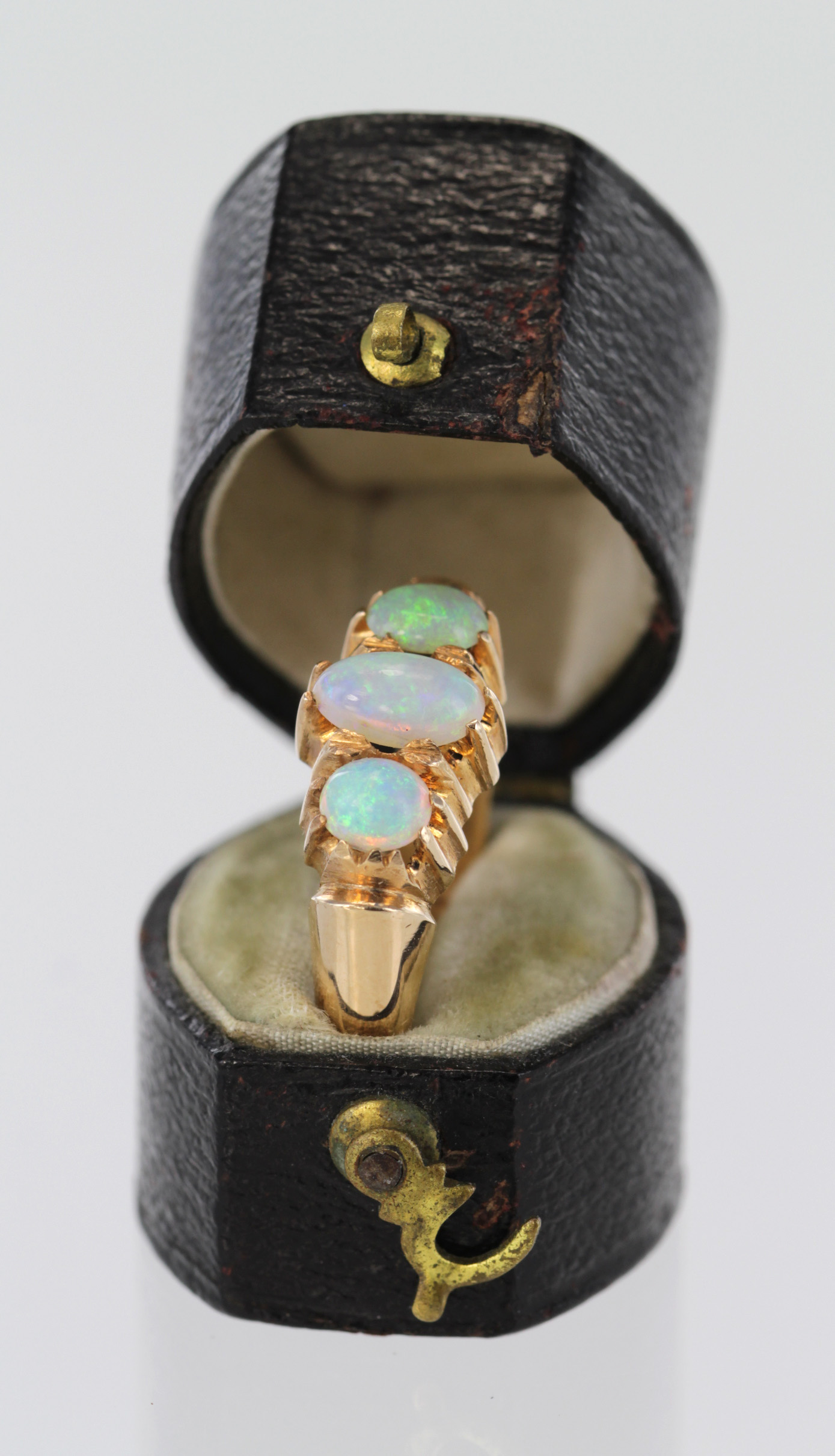 9ct yellow gold opal three stone ring, size O, weight 5.6g.