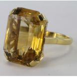 18ct Gold Citrine set Ring size N weight 8.9g