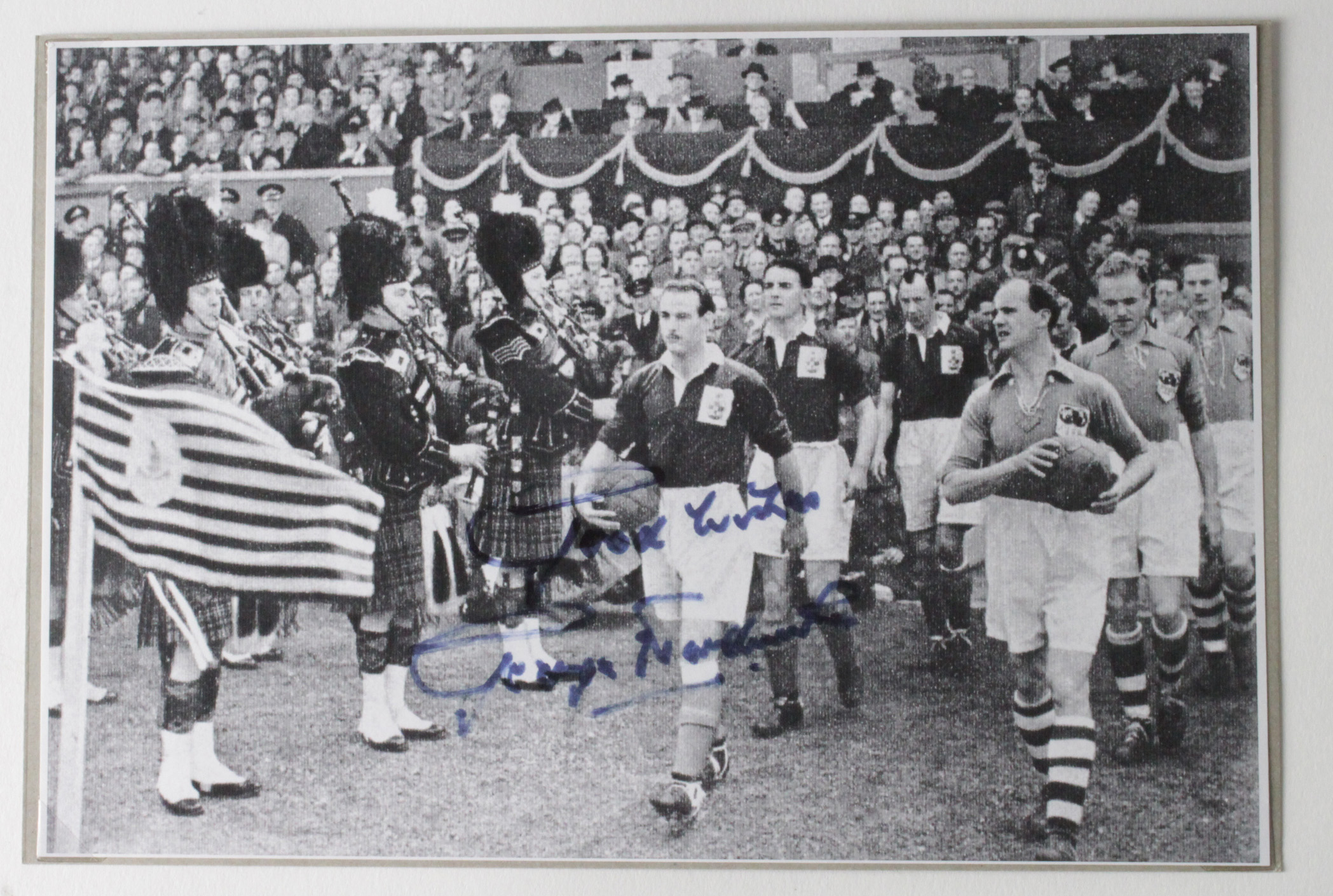 Great Britain v FIFA match played 1947 at Hampden park, b & w 8"x5" print of George Hardwick leading