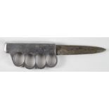 British WW1 Trench fighting dagger with knuckle duster a classic Trench weapon. blade needs cleaning