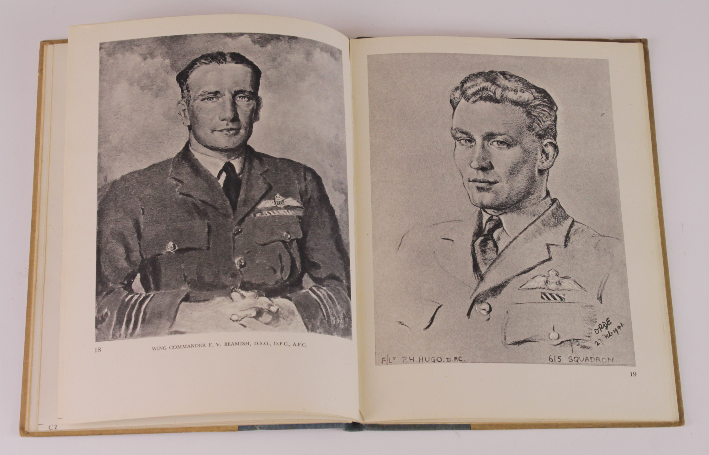 Orde (Captain Cuthbert, illustrator). Pilots of Fighter Command, 1st ...