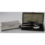 Silver & wood lined box, raised on four feet, hallmarked 'T&S, Birmingham 1962', a couple of