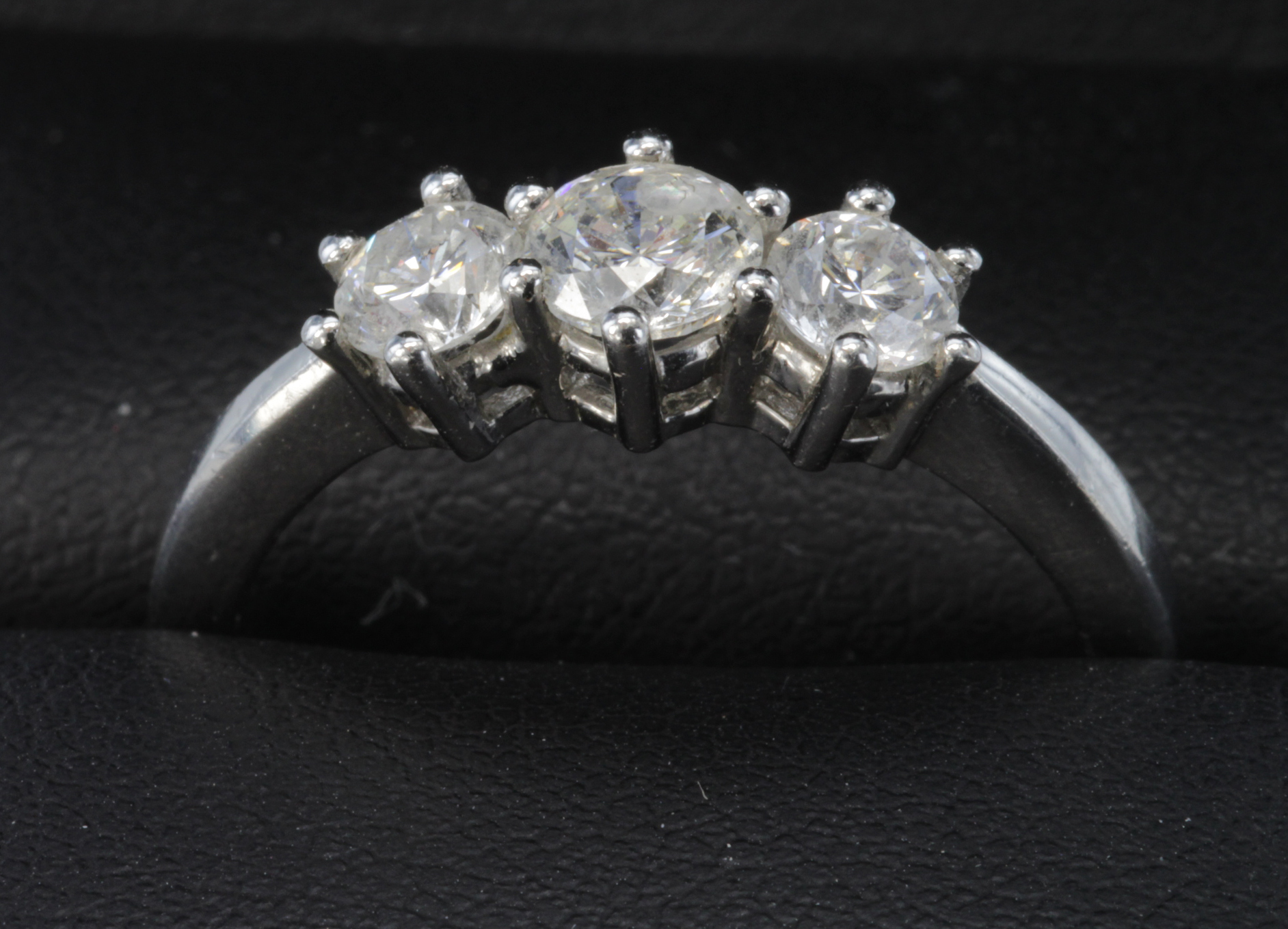 18ct white gold diamond trilogy ring total diamond weight 1ct, size P, weight 4.5g. - Image 2 of 2