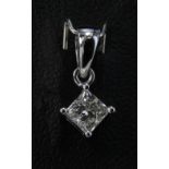 18ct white gold princess cut 0.50ct diamond single stone pendant, weight 1.0g