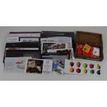 GB - small box of modern Booklets, both Prestige and Counter, mini sheets inc exhibition types and a