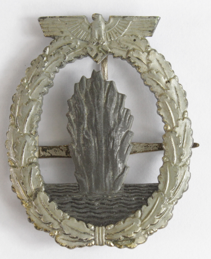 German WW2 Minesweeper badge, no makers mark