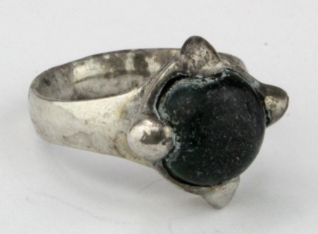 Medieval Viking Era (ca.900 AD) silver ring with green gem 19mm - inner diameter