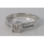 18ct white gold princess cut diamond cluster ring 0.25ct, size O, weight 3.2g