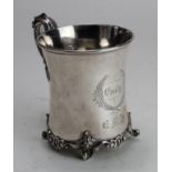 Victorian silver christening cup, raised on four feet, hallmarked G.I, London 1852 (George