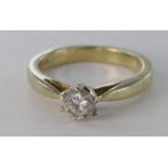 9ct yellow gold cz single stone ring, size K, weight 3.0g