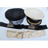 Militaria, Royal Navy, a Royal Navy Commanders white top peaked cap & a Royal Navy officers peaked