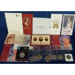 Coins, a collection of 21 £5 GB Commemorative coins, many in presentation packs, face value £105