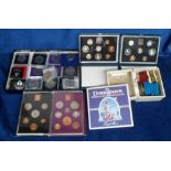 Coins, GB selection, Proof Coin sets for 1970, 1971, 1984 & 1985, a mixture of crowns, 1960's to