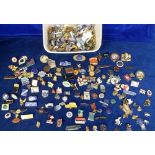 Collectables, a large collection of approx. 350 badges, mostly enamel, various ages and subjects