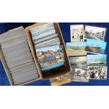 Postcards, UK topographical, a mixed selection of 950+ cards inc. approx. 500 modern and 450 vintage