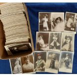 Postcards, a large collection of approx. 700 cards mostly Edwardian actresses inc. Vesta Victoria,