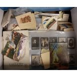 Cigarette cards, a large accumulation of cards, various manufacturers & series inc. Phillip's,