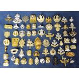 Militaria, large quantity of reproduction military staybright cap and other badges (fair/gd) (60).