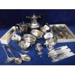 Collectables, a quantity of silver plated items to include a coffee pot, hot water pot, 3 jugs and