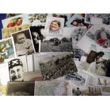 Postcards, Advertising, a mixed UK and Foreign advertising selection of 36 cards inc. Nestle (