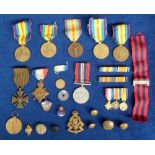 Medals / Badges etc, Military etc, mixed selection of 20+ items inc. 5 WW1 medals & set of three