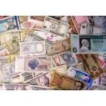 Banknotes, a large collection of approx 500 banknotes, 1930's onwards, world wide selection from