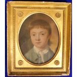 Collectables, Oil painting of a boy circa 1800. In contemporary gilt frame (image size approx 19 x