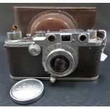 Leica D.R.P. Ernst Leitz Wetzlar camera, no. 495134, with Leitz Elmar f=5cm 1:3, 5 lens (af)