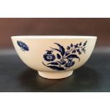 18th Century Worcester blue and white transfer printed bowl, the sides decorated with floral