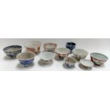 Collection of ten Chinese tea bowls together with a cup lid (11)