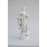 Carrier Belleuse: sculpture in biscuit 'lady and angels' (60cm)