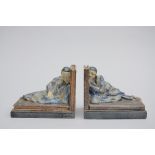 A pair of faience art deco bookends, édition Lehmann (*) (12x18x15cm)