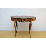 A Boulle ladies desk with drawer (*) (63x100x77cm)