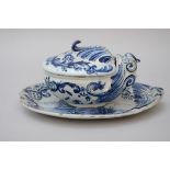 Butter dish in Delft pottery, marked (19x11cm)