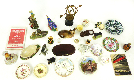 A large collection of decorative ceramics, figurines etc.