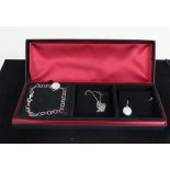 A Macy's sterling silver jewellery set (made in Italy).