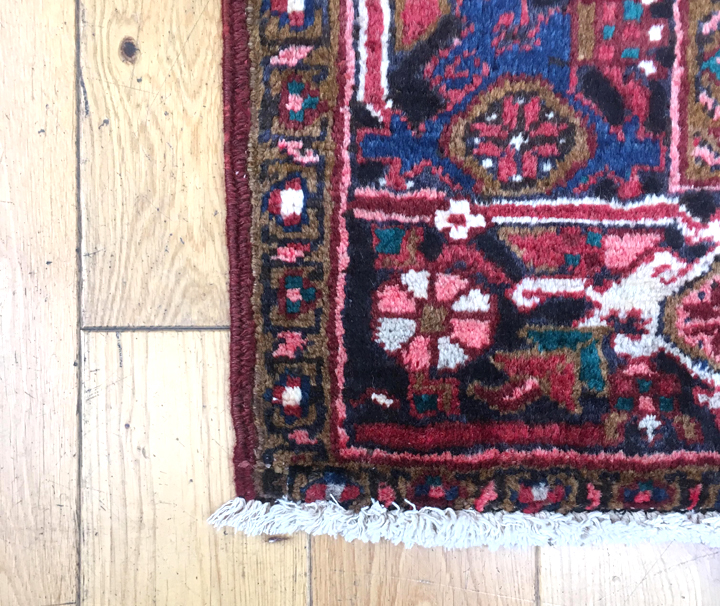 A fine Northwest Persian Heriz carpet - Image 2 of 2