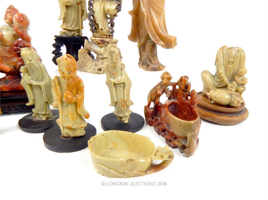 A large collection of Chinese carved soapstone items - Image 4 of 4