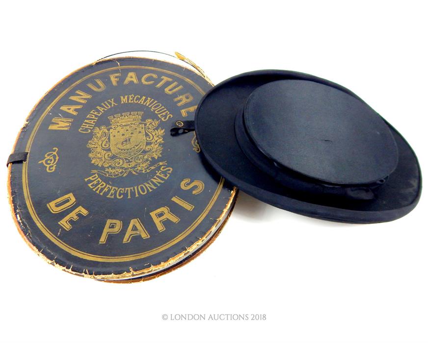 A 19th century, black silk, folding, top hat in original, Parisian retailer's box - Image 4 of 5